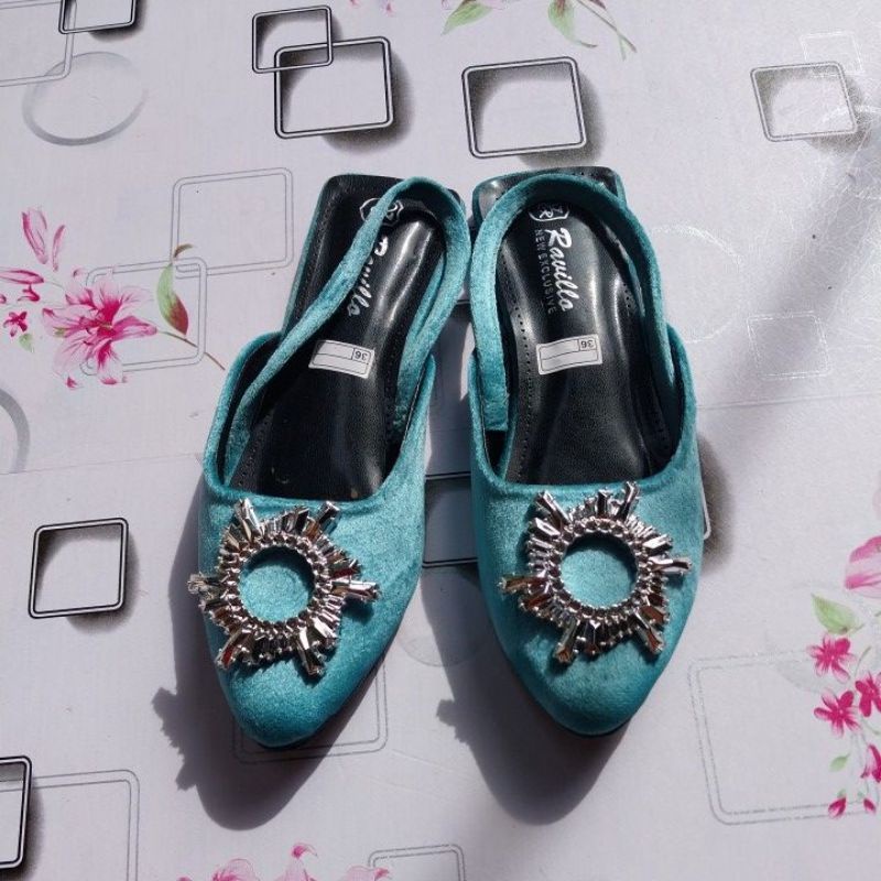 selop sepatu flat tapak meka anti licin