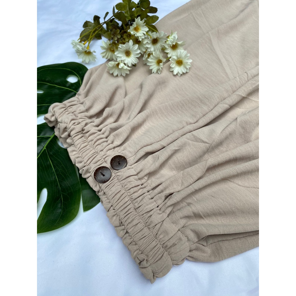 KULOT CRINKLE HIGHWAIST FLOWY KALLYOUTFIT / celana kulot crinkle / celana kulot crinkle premium / celana kulot crinkle jumbo / celana kulot crinkle airflow / celana kulot crinkle kancing 2