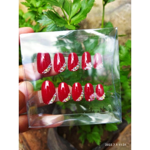 KUKU PALSU HIAS BENTUK OVAL PENDEK ISI 10 PCS FREE LEM KUKU / NAIL ART