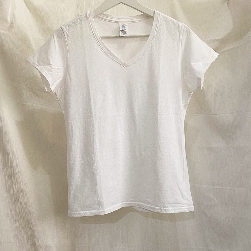 [Preloved] Kaos Polos