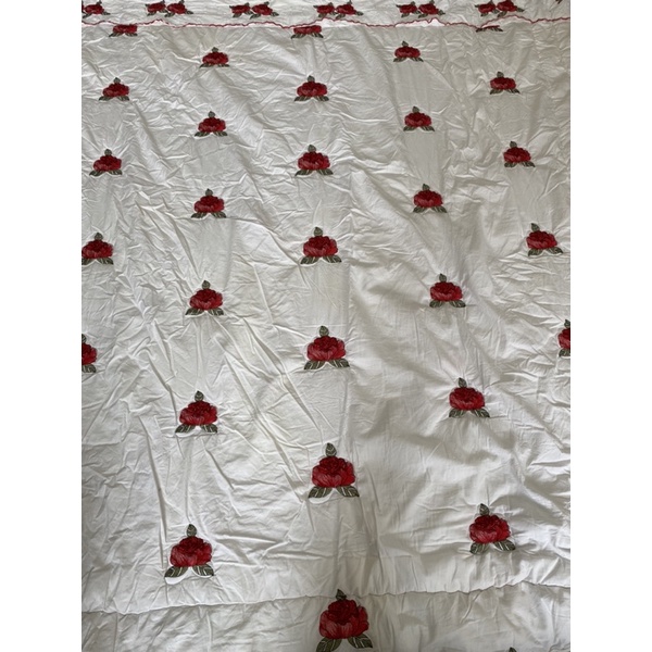 Bedcover Bunga Bordir shabby
