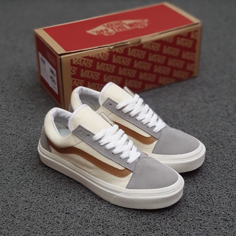 SEPATU SNEAKERS VANS OLDSKOOL PUTIH ABU GOLD SEKOLAH KERJA KULIAH PRIA WANITA COWOK CEWEK WHITE RED HANGOUT LIBURAN SANTAI KADO HADIAH BERKUALITAS TERJANGKAU TERMURAH