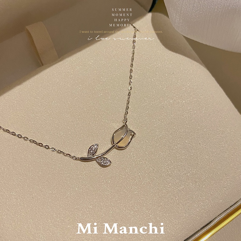 Anting Kalung Rantai Desain Bunga Tulip Aksen Mutiara Permata Warna Emas Silver Gaya Korea Untuk Wanita