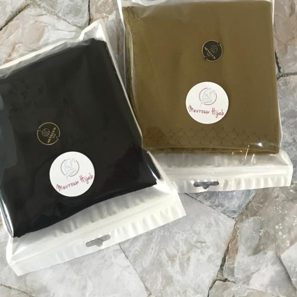 Mevrouw Hijab VOAL SAHARA 115x115 Lasercut Group 1 - Firethorn