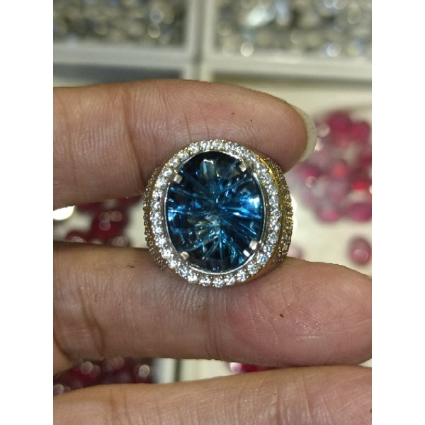 blue topaz London blue