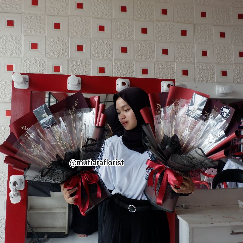 Buket Uang Kosong Untuk 15 LEMBAR bisa untuk semua pecahan Rupiah dan Dollar by Mutiara Florist Prem