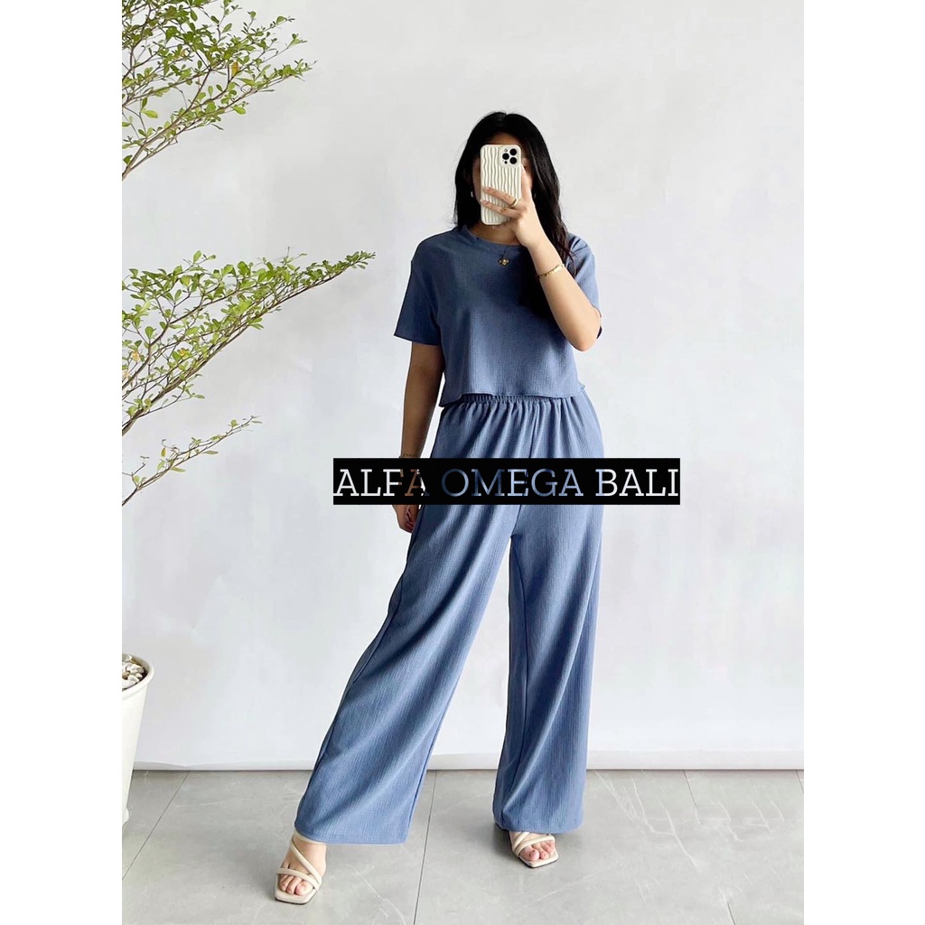 ALFA Setelan Wanita Airflow Crop Top Celana Panjang Highwaist