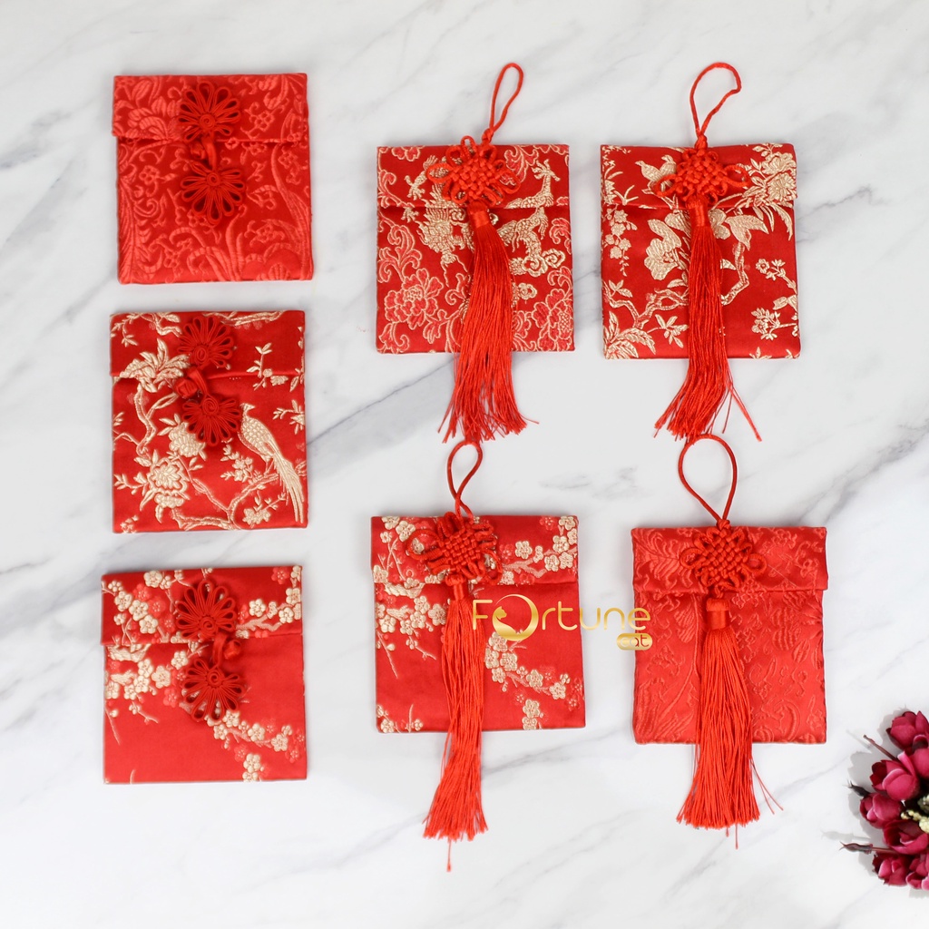 

Angpao Imlek 2025 Kain Sangjit Wedding Engagement Hong Bao Red Envelope Mini Motif Pendek