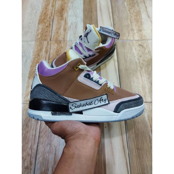 Sepatu Air Jordan 3 Retro Winterized Archaeo Brown