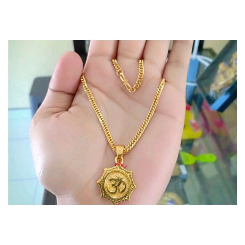kalung titanium liontin omkara