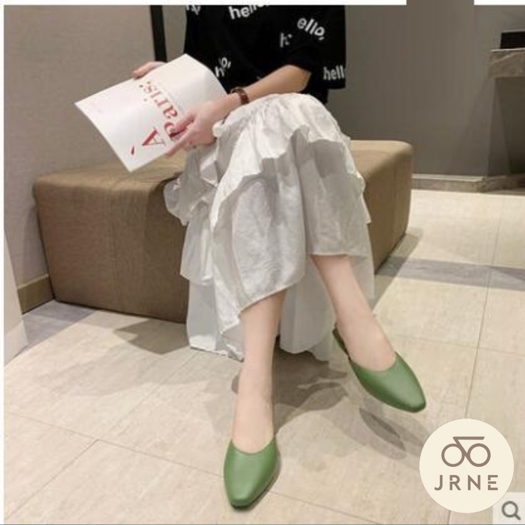 Sepatu Wanita Import Terbaru Wanit Impor COD Jalan Keren Murah Korea Lucu Kekinian Special Perempuan Premium Simpel 38 39 40