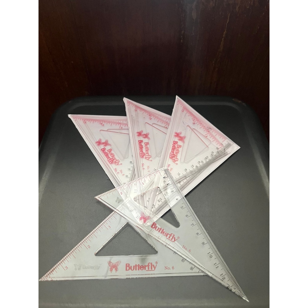 

Penggaris Segitiga Butterfly No 6