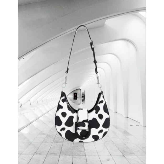 ITZY X CHARLES & KEITH: ITZ MINE COLLECTION Gabine Belted Hobo Bag