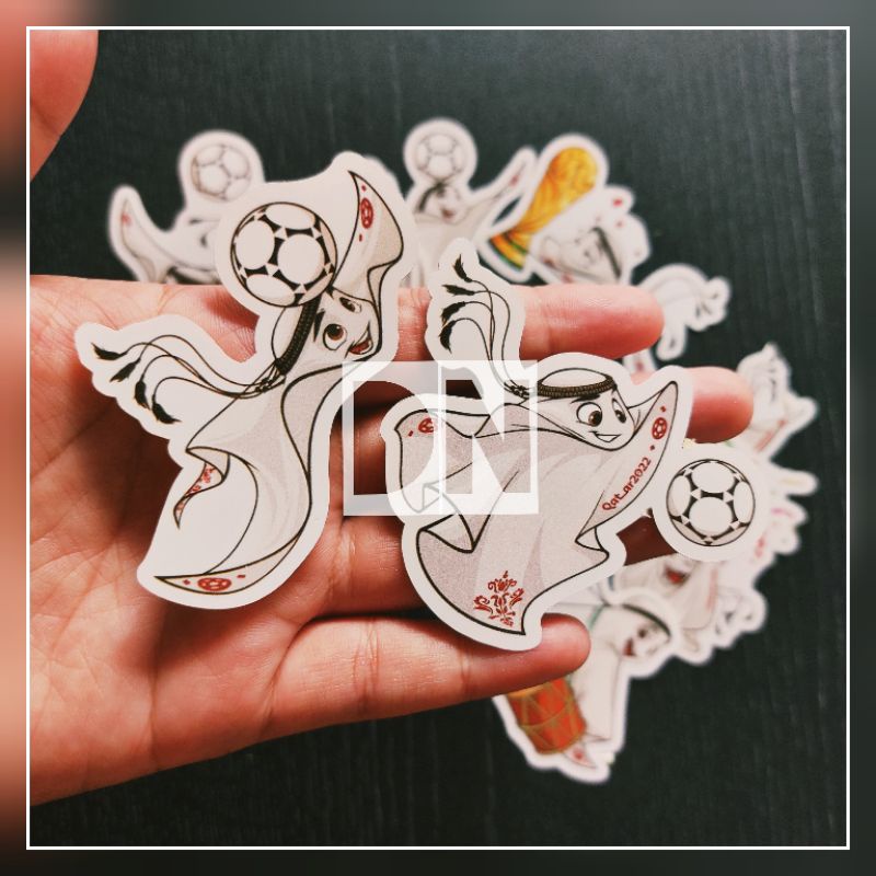 isi 12 pcs stiker world cup 2022 sticker glossy karakter maskon piala dunia qatar 2022