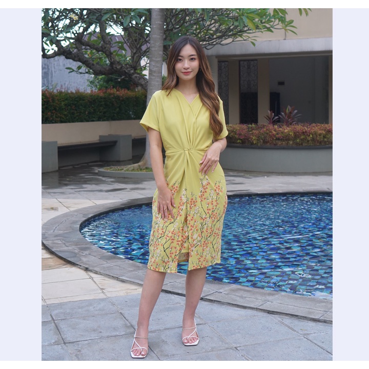 DS1493 - ALdera Dress Korea Scuba Sepan Dress Bunga Sakura Big Size