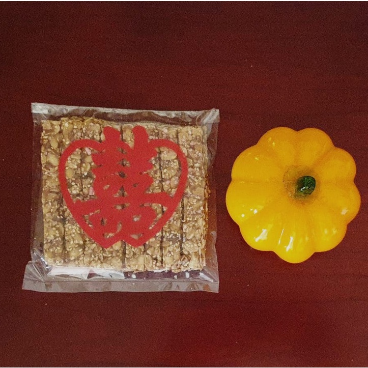 

三顺 Tau Tiu/Mua Tiu (Ting Ting Kacang / wijen) 三顺 SANGJIT 2x8 batang