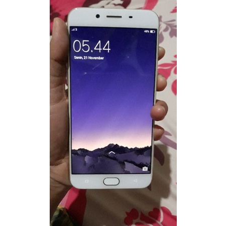 Preloved HP Oppo R9s 4/64GB second murah