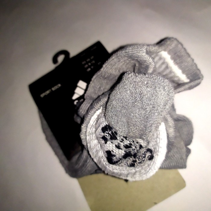 KAOS KAKI SPORT ADIDAS ORIGINAL TEBAL/ADIDAS KAOS KAKI OLAHRAGA TEBAL / KAOS KAKI SPORT ADIDAS