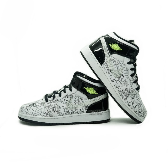 Nike Air Jordan 1 Mid SE DIY Doodle 100% Authentic
