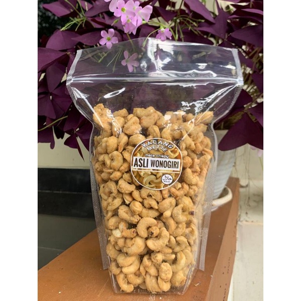 

Kacang Mede
