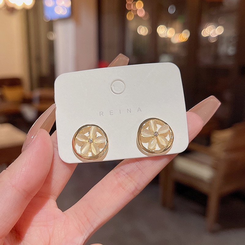 Anting Tusuk Desain Bunga Opal Geometri Hollow out Bahan 925 silver