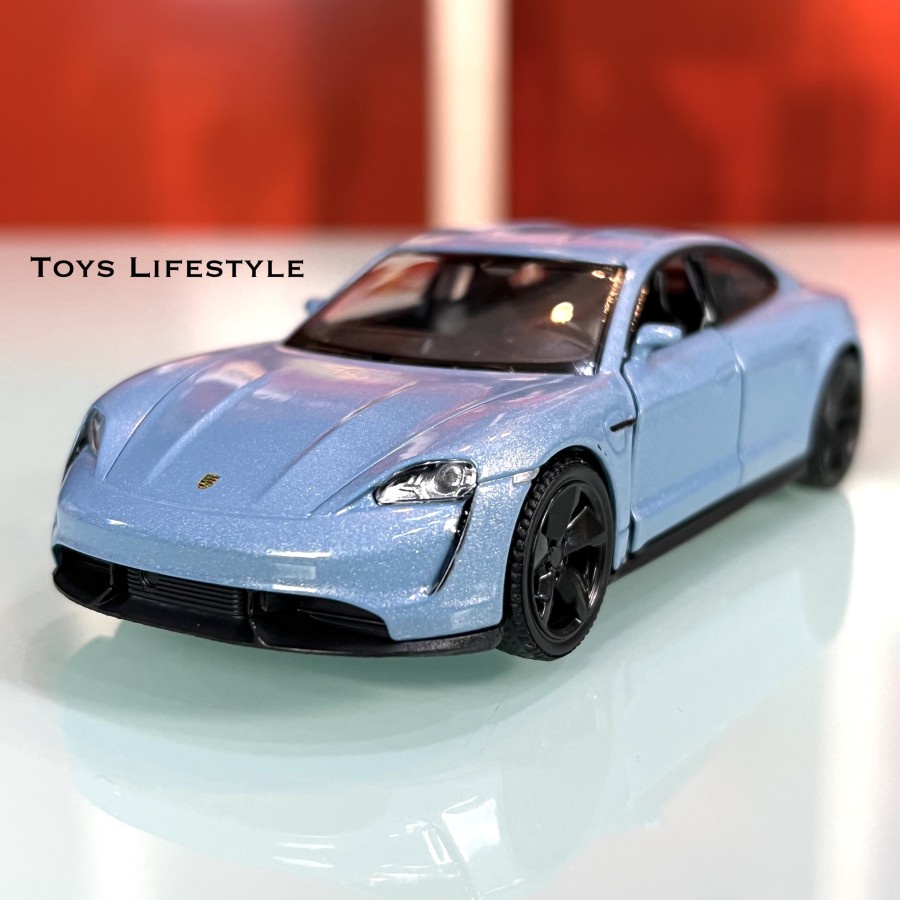 Mobil RMZ City Diecast Porsche Taycan Turbo S