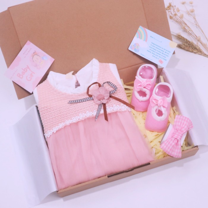 

(COD) [BRAVE] Hampers Baby Girl 0-30 Bulan / Hadiah Kado Lahiran Bayi Cewek - Komp-Pink V1, 6-12 Bulan