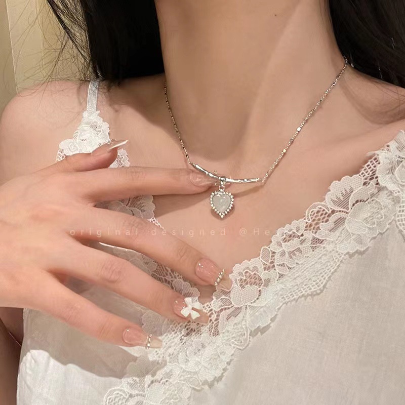 Kalung Rantai Liontin Hati Bahan Alloy Hias Batu Opal Imitasi Untuk Wanita