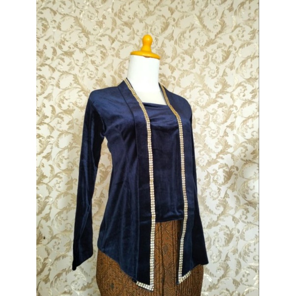 Kebaya Beludru Navy