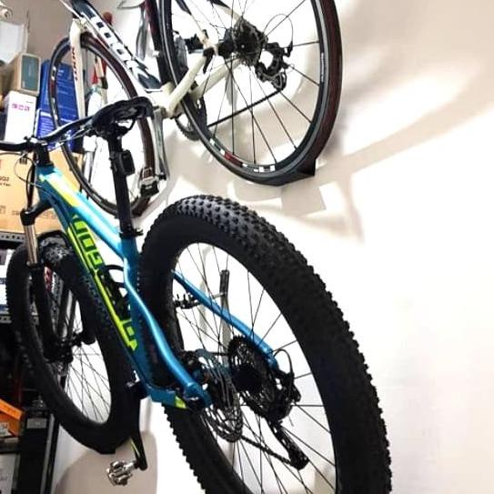 gantungan sepeda,pedal hanger