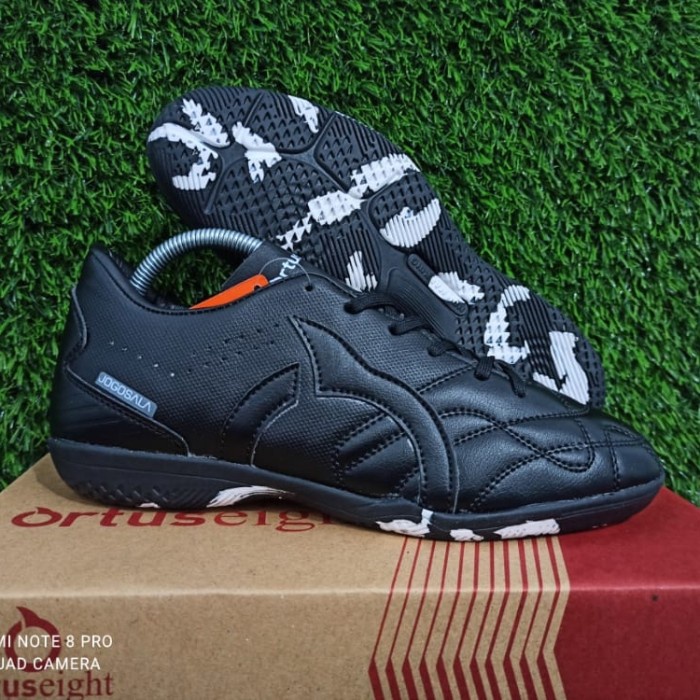 sepatu futsal ortuseight jogosala grade ori / kws - Hitam, 38