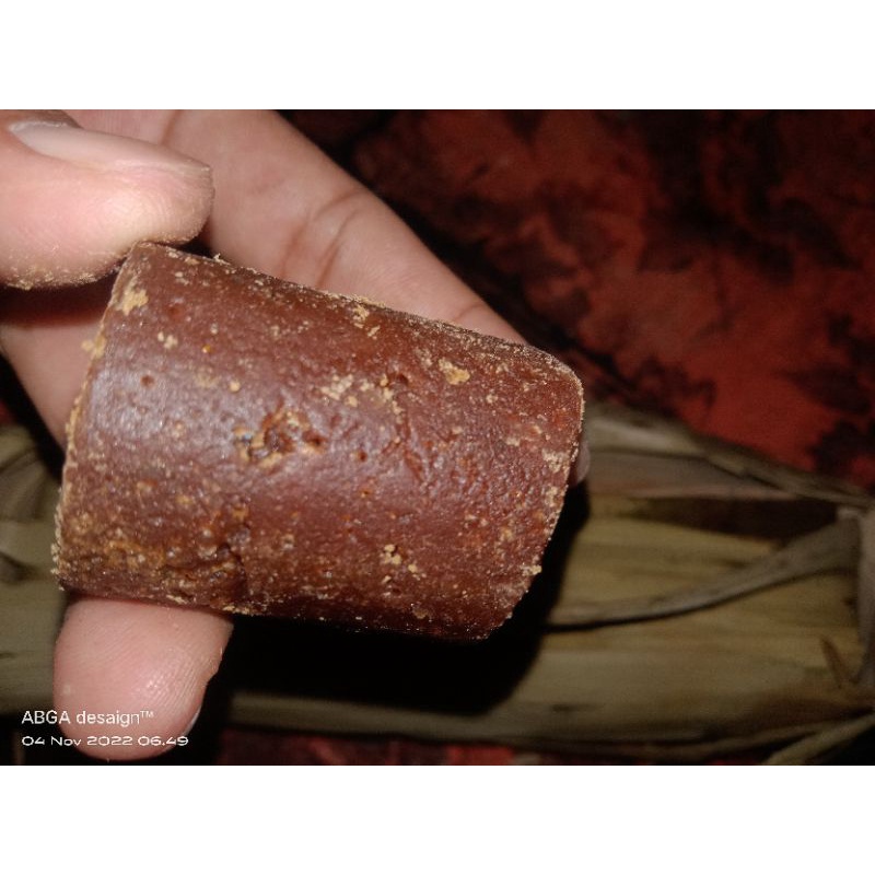 

GULA AREN ASLI atau GULA MERAH DARI POHON AREN PEGUNUNGAN
