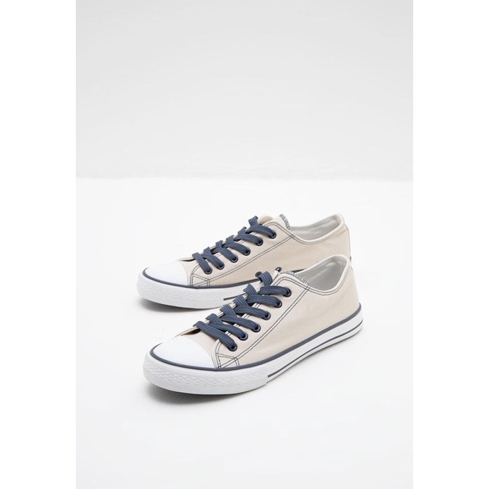 Berrybenka - Sepatu Sneakers Wanita Sofia Yumma Low Ankle Sneaker