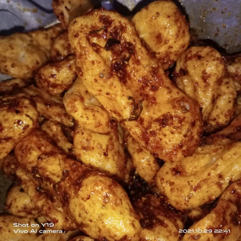 

CUANKI LIDAH PEDAS 250GRAM / BATAGOR PEDAS