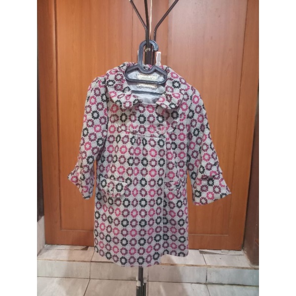 Coat Wool Abu2 Motif Lengan 7/8