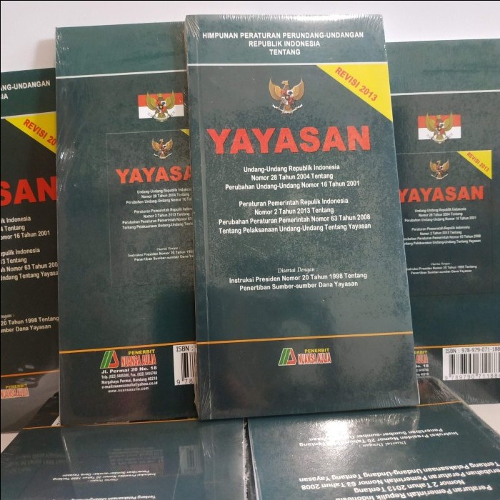 Buku Peraturan Perundang-undangan tentang Yayasan Revisi 2013