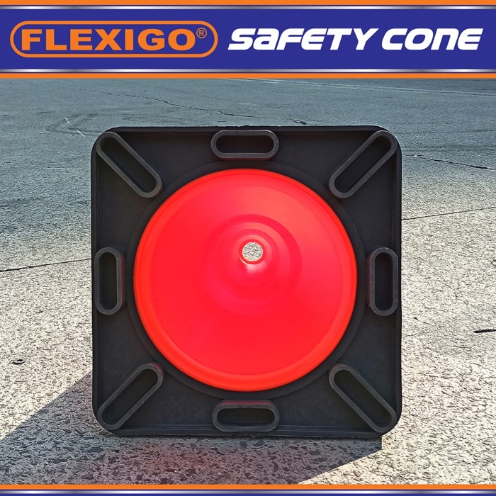 Safety Traffic Cone 70 cm Kerucut Lalu Lintas 2.4 Kg PVC Rubber Flexi Flexigo