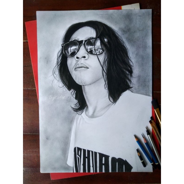 lukisan pensil/sketsa wajah
