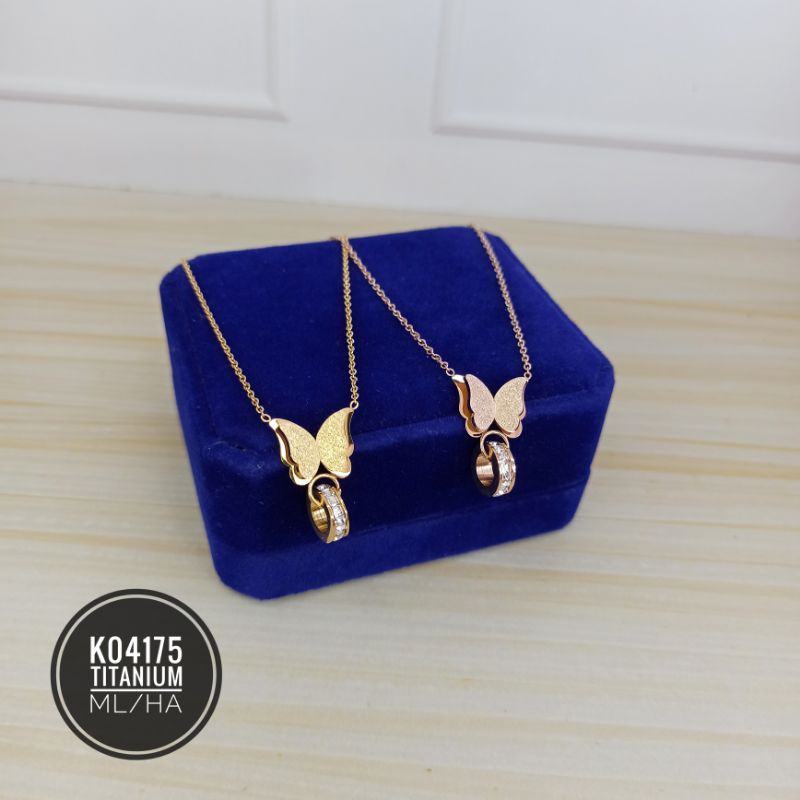 Kalung Titanium Kupu Juntai Zircon K04175