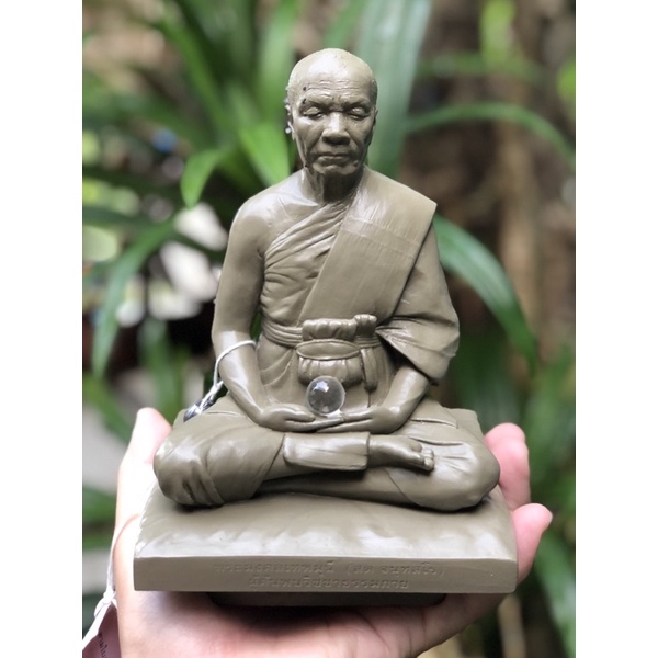 Patung Bucha Luangpu Sodh Candhasaro