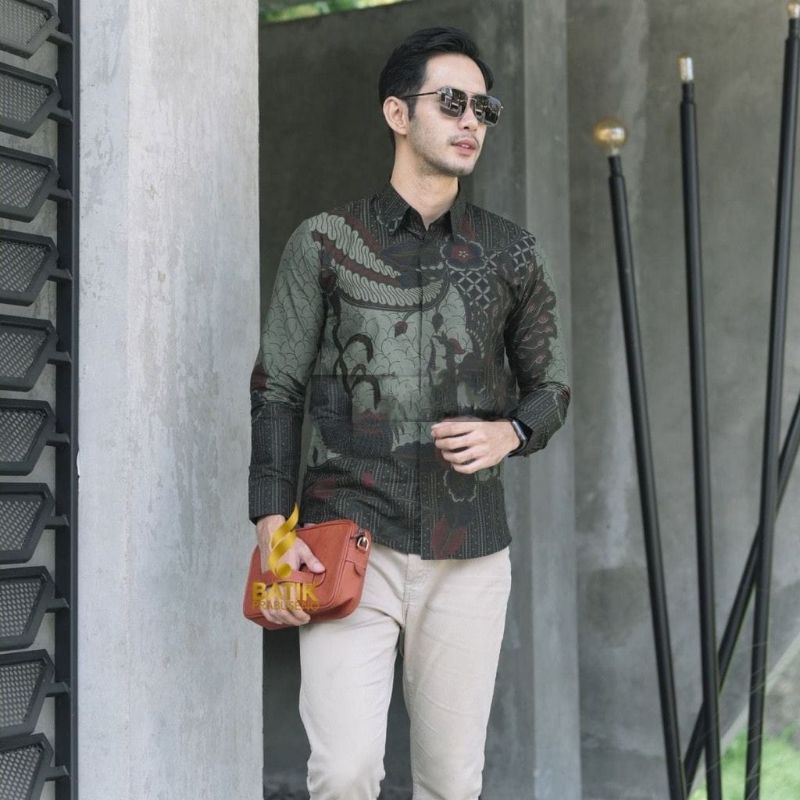 PURNAWIRA Kemeja batik pria Slimfit lengan panjang modern