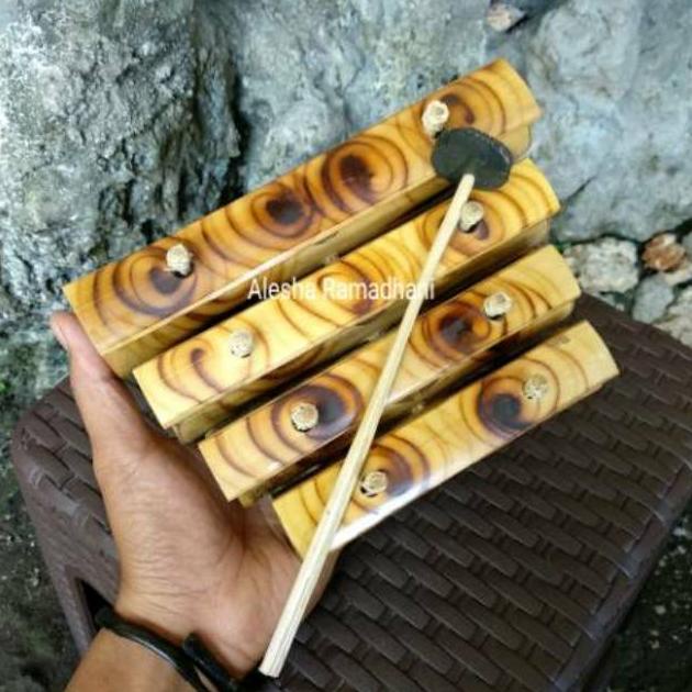 PRODUK- RINDIK GAMELAN BAMBU ALAT MUSIK TRADISIONAL BALI .