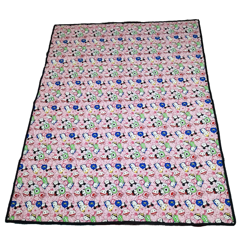 Karpet Lantai Quilting Jumbo Karakter Khusus Pink