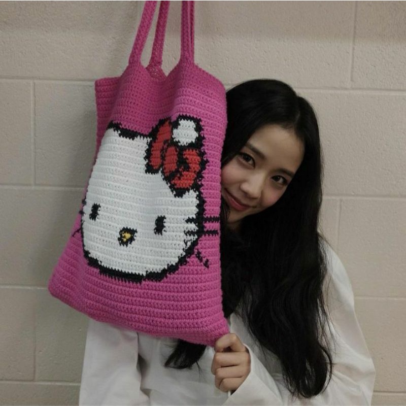 Tas 100% Handmade Hello Kitty Jisoo BlackPink Crochet Rajut Knit Tote Bag