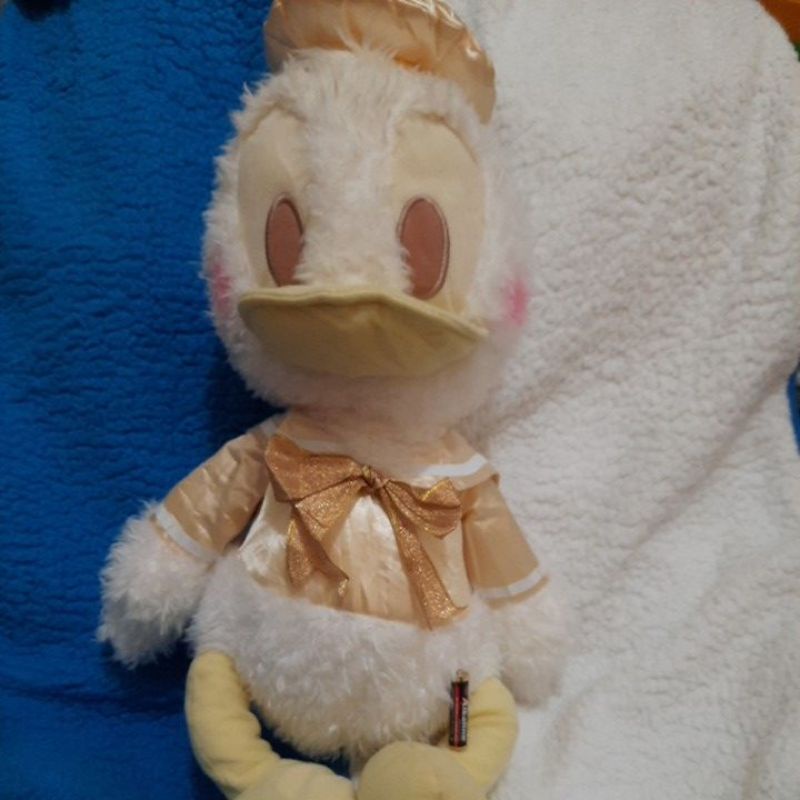 Boneka Donald Duck Red Cheek Gold Original Sega
