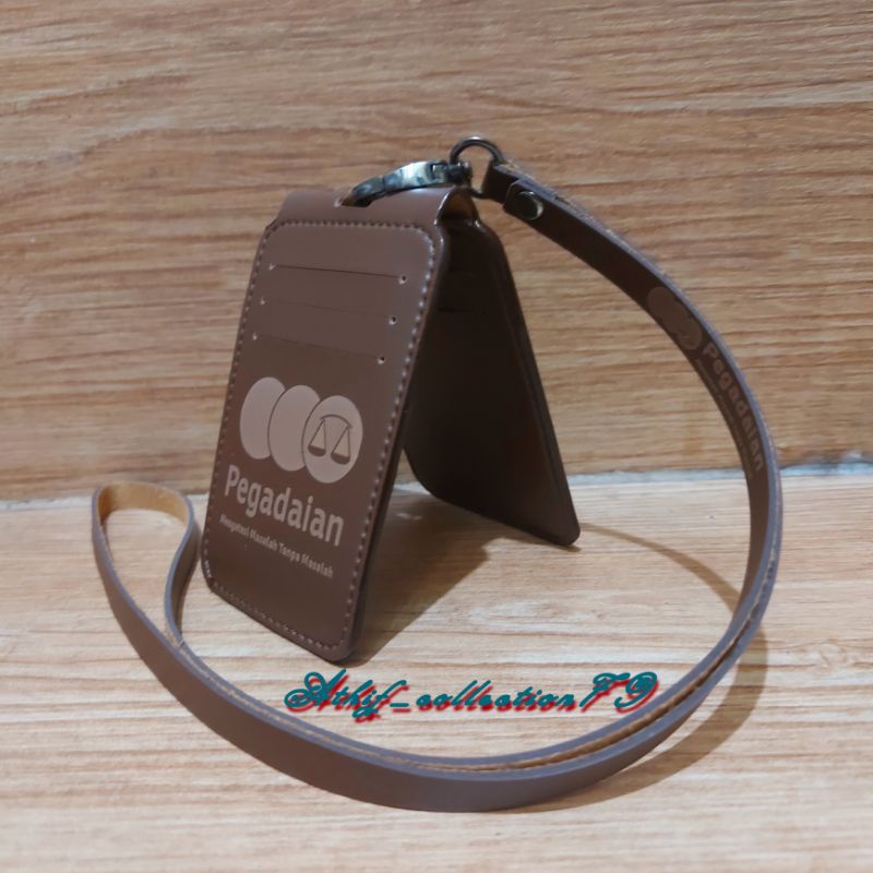 

Tempat Id Card Kulit PEGADAIAN Lipat Holder Id Card PEGADAIAN Kulit Lipat