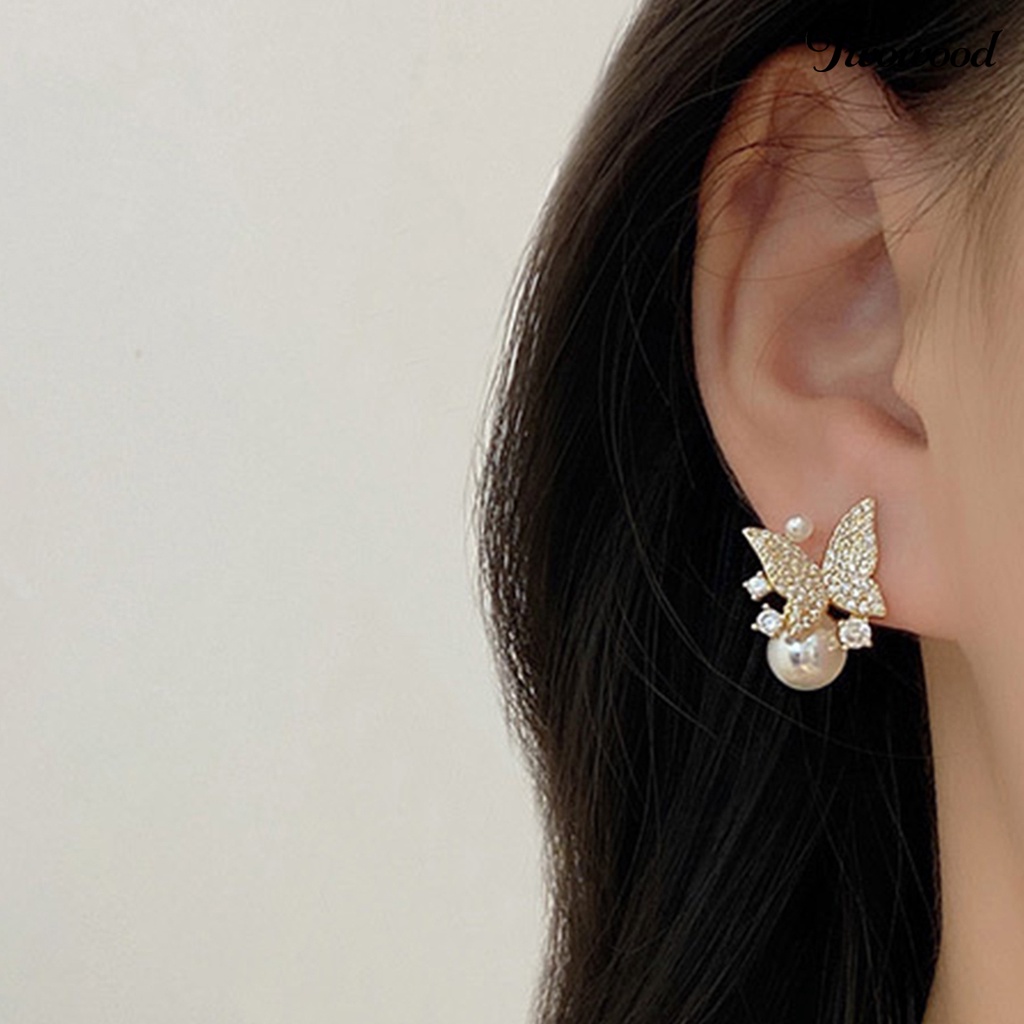 1 Pasang Anting Stud Bentuk Kupu-Kupu Aksen Mutiara Berlian Imitasi Gaya Korea Untuk Wanita