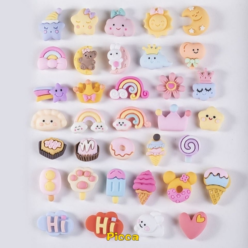 Ornamen Stiker Bentuk Kartun Boneka 3D Bahan Resin Untuk Dekorasi Case Handphone