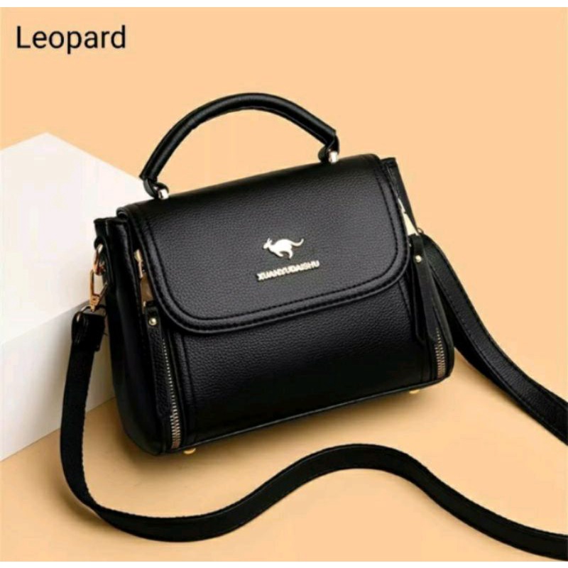 Tas Selempang Wanita Slingbag Kekinian Viral 2022 Trendy Termurah