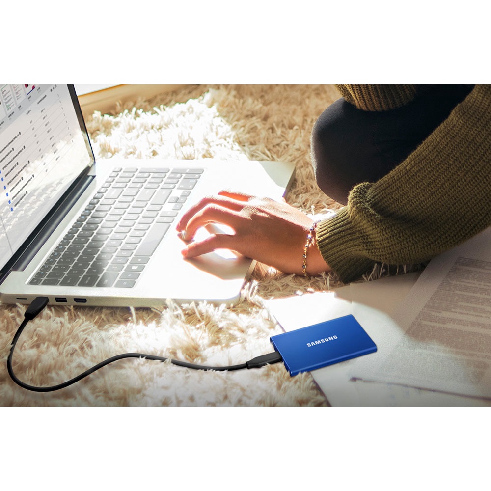 Samsung Portable SSD T7 Touch SSD Eksternal 500GB - Hitam